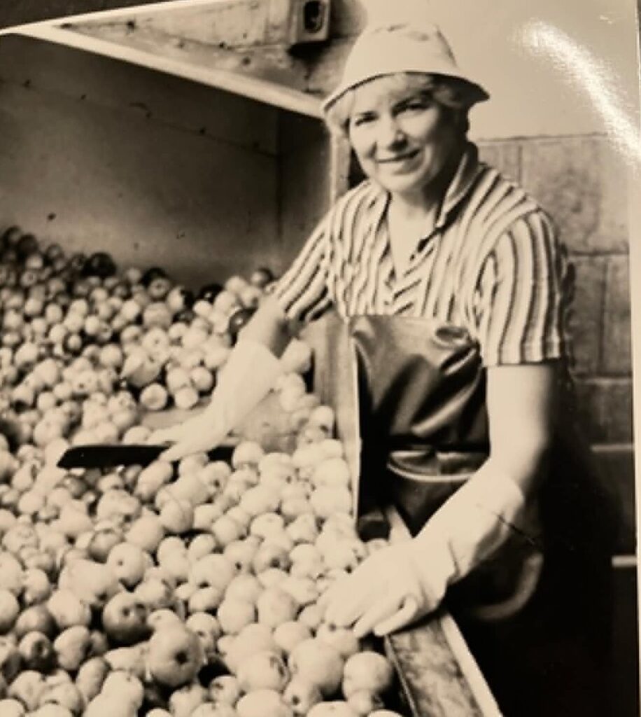 Ebba Thiman i Källstorp musteri